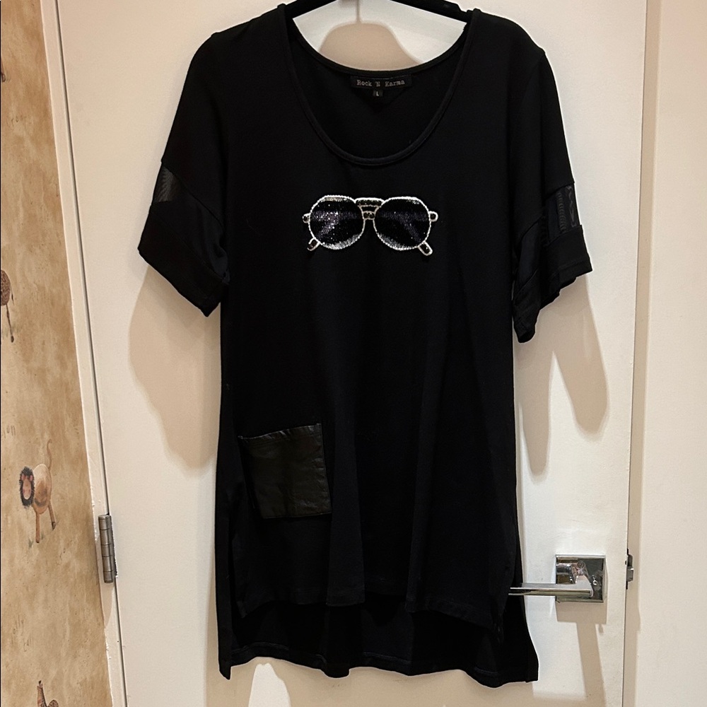 Trendy Black Tee with Sunglasses Detail